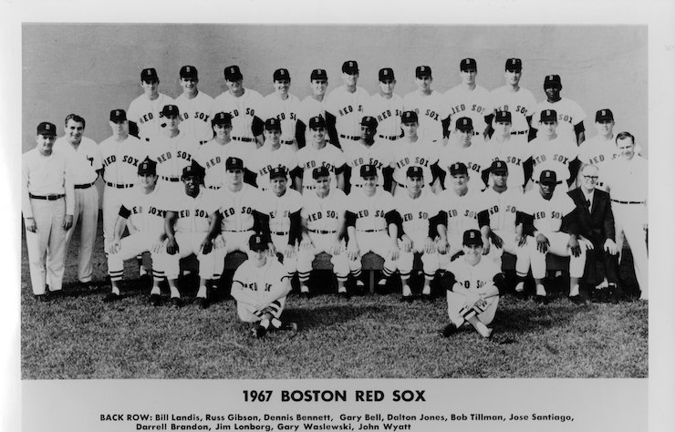 Black and white photo of 1967 Boston Red Sox team